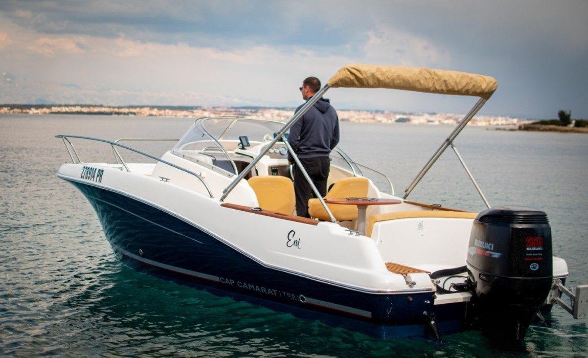 Photo : Jeanneau Cap Camarat 755 WA - moteur 150 cv